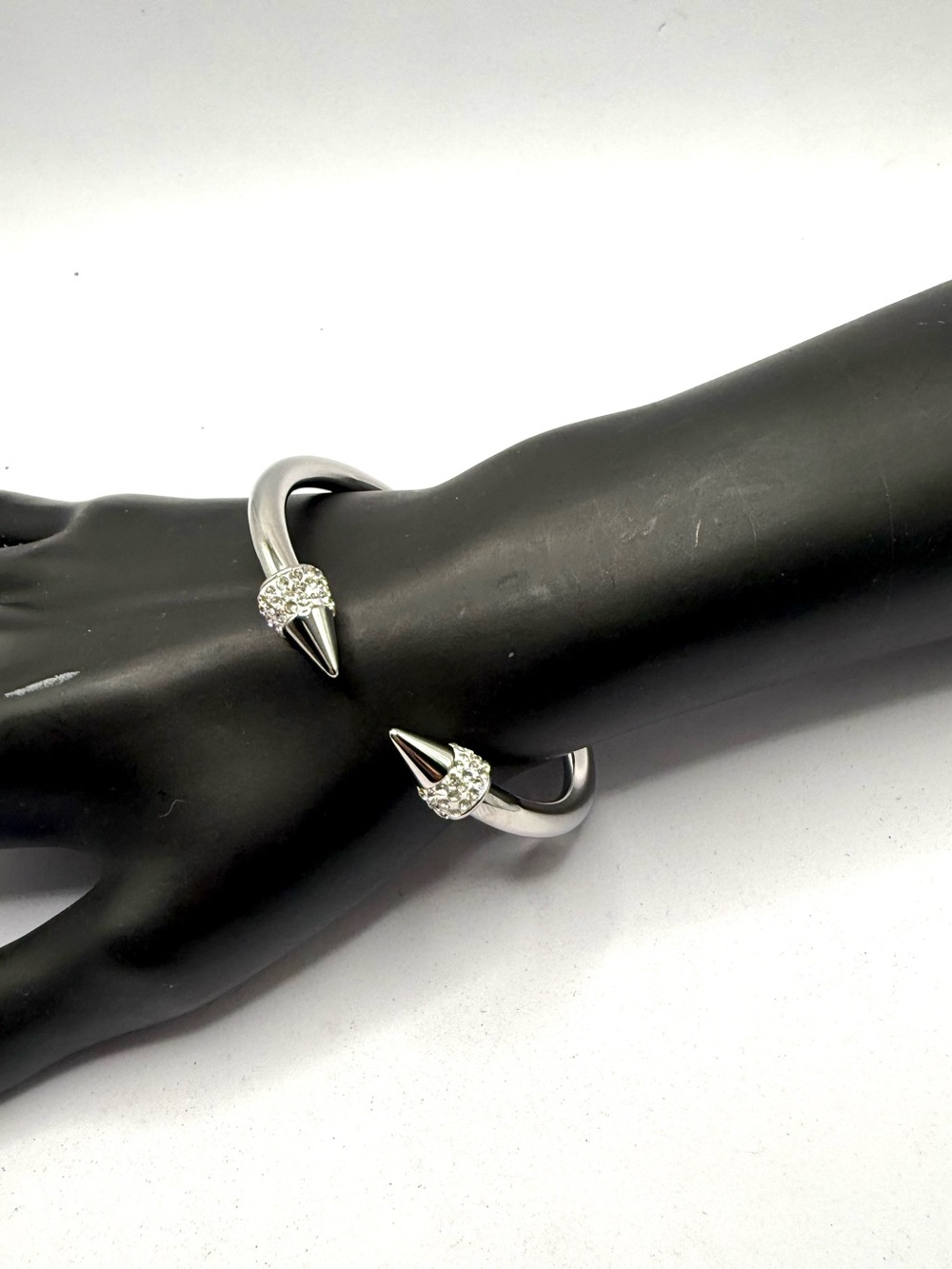 Silver Arrow Head Crystal Cuff Bracelet - Women Jewelry NWT
